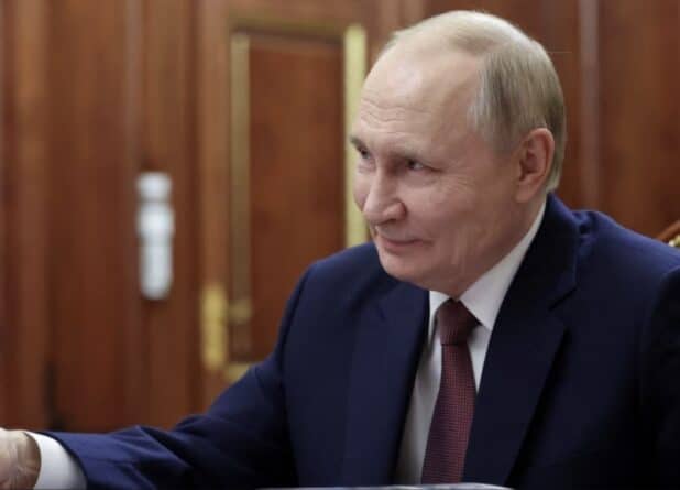 День языков народов России на фоне их демонстративного удушения