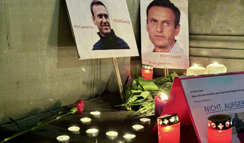 Борис Бондарев. «Искренне горюет тот, кто горюет без свидетелей»